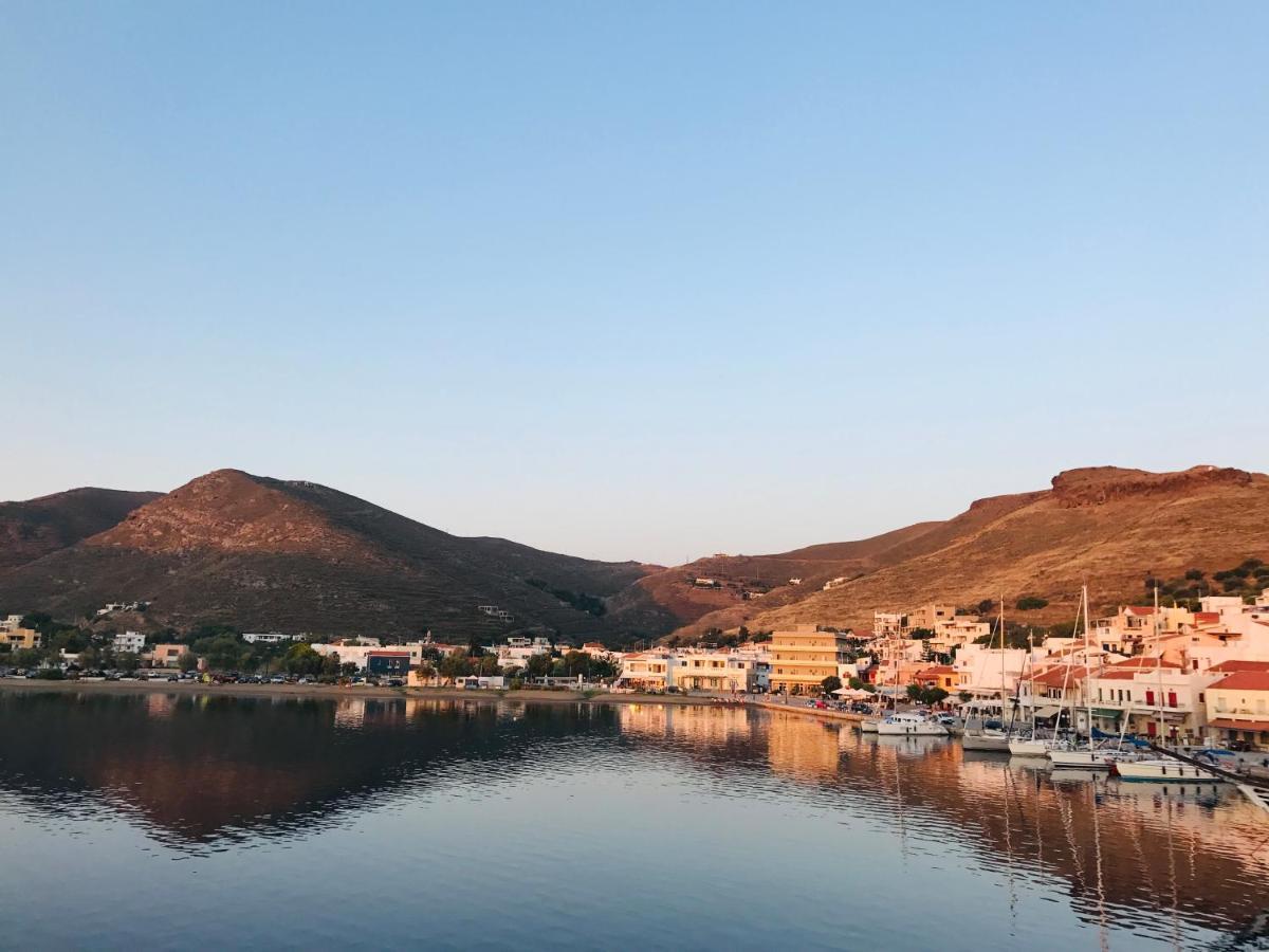 Vila Su Casa Kea Korissia  Exteriér fotografie